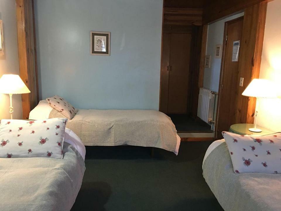 Hosteria Residencia Linares Ushuaia Eksteriør bilde