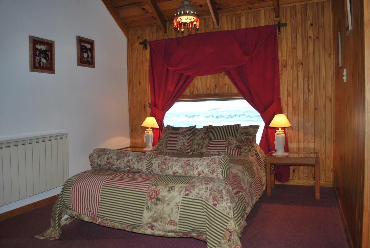 Hosteria Residencia Linares Ushuaia Eksteriør bilde