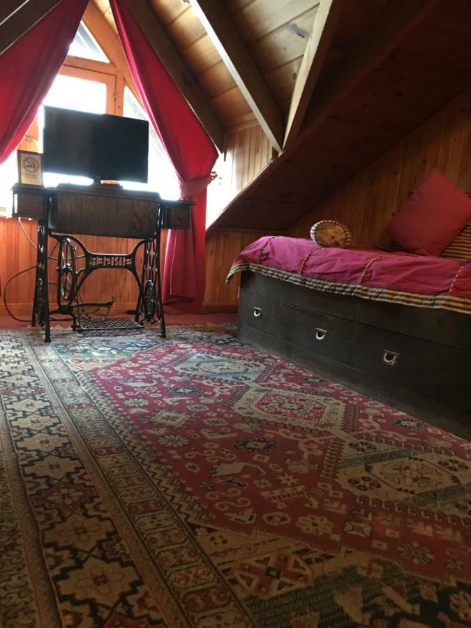 Hosteria Residencia Linares Ushuaia Eksteriør bilde